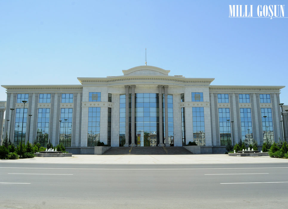 Harby talyplaryň ders bäsleşigindäki üstünlikleri