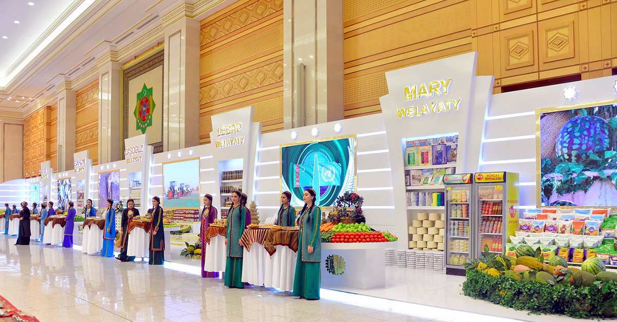 Hasyl toýy: türkmen daýhanlarynyň zähmetiniň şanyna dabaralar