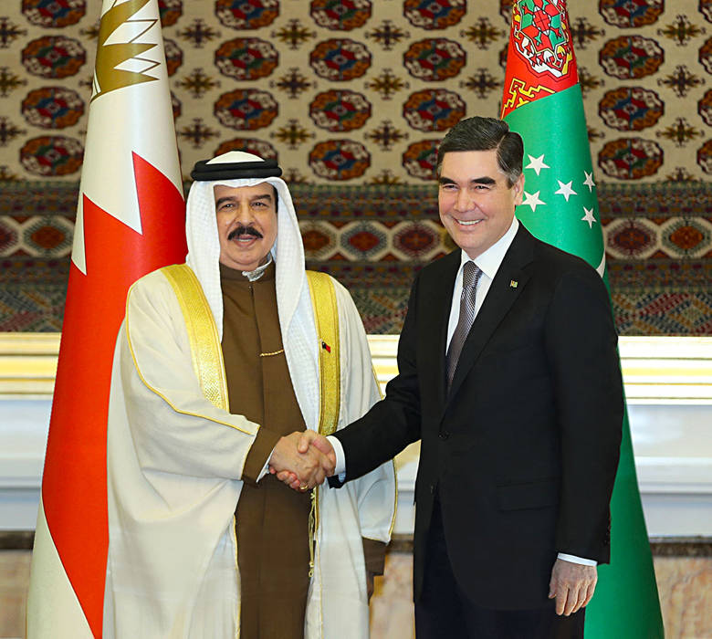 Hormatly Prezidentimiz Gurbanguly Berdimuhamedowyň we Patyşa Hamad Bin Isa Al Halifanyň arasynda gepleşikler geçirildi