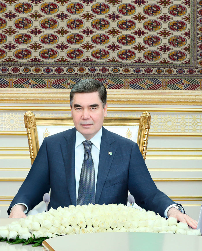 Hormatly Prezidentimiz paýtagtymyzy ösdürmegiň meseleleri boýunça iş maslahat geçirdi