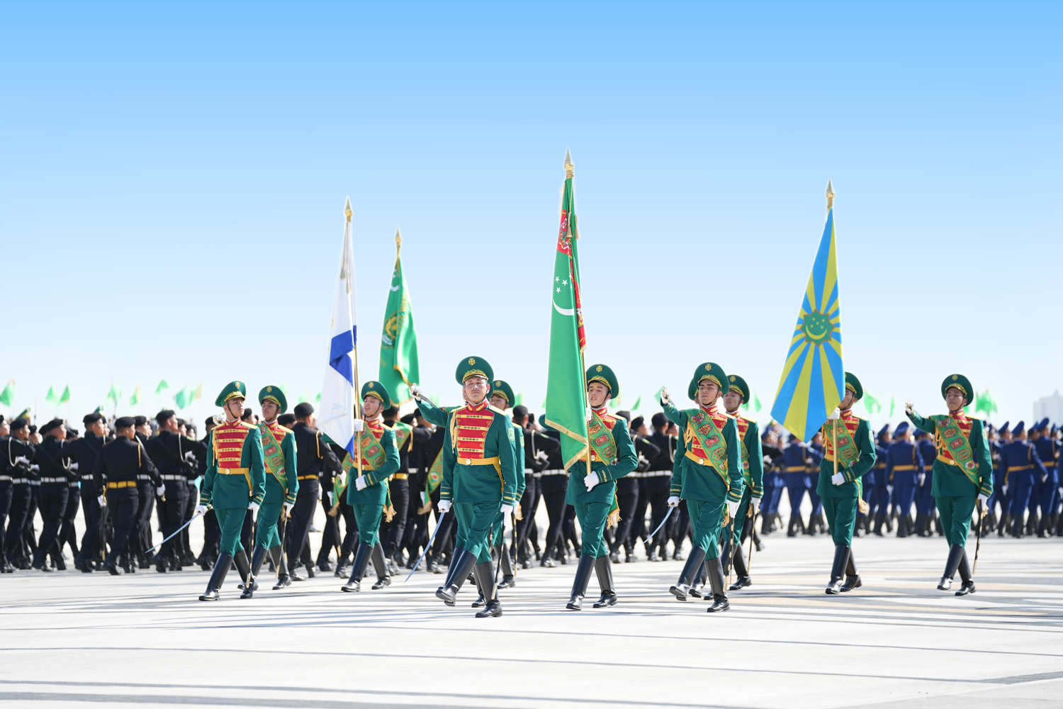 Mertebe tugy ygtybarly gollarda