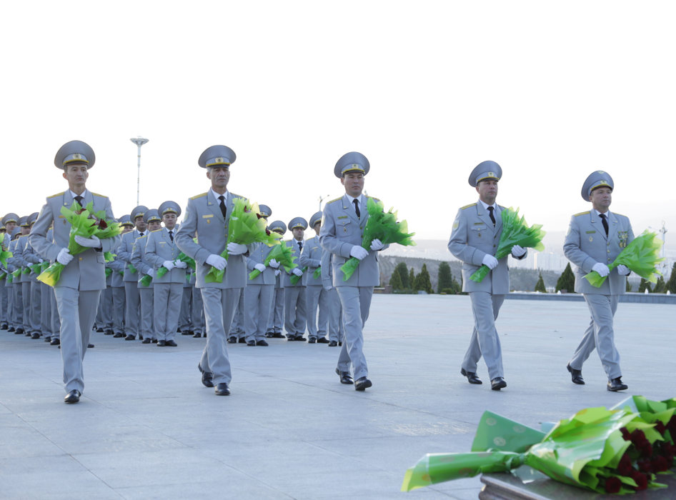 Milletiň ogullaryna ruhy tagzym edildi