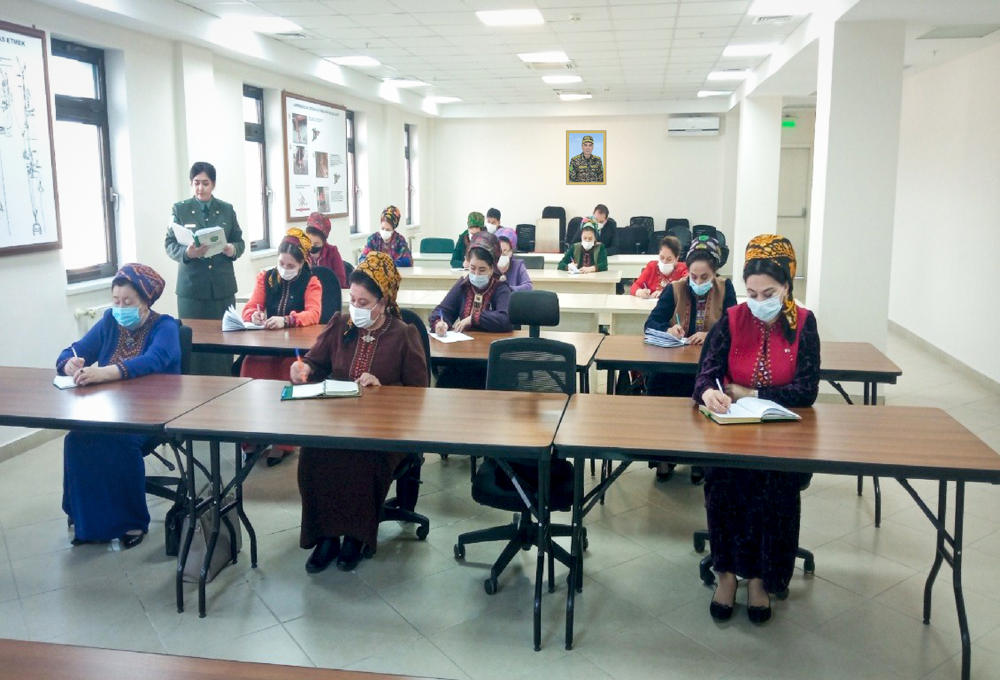 Okuw sapaklary geçirildi