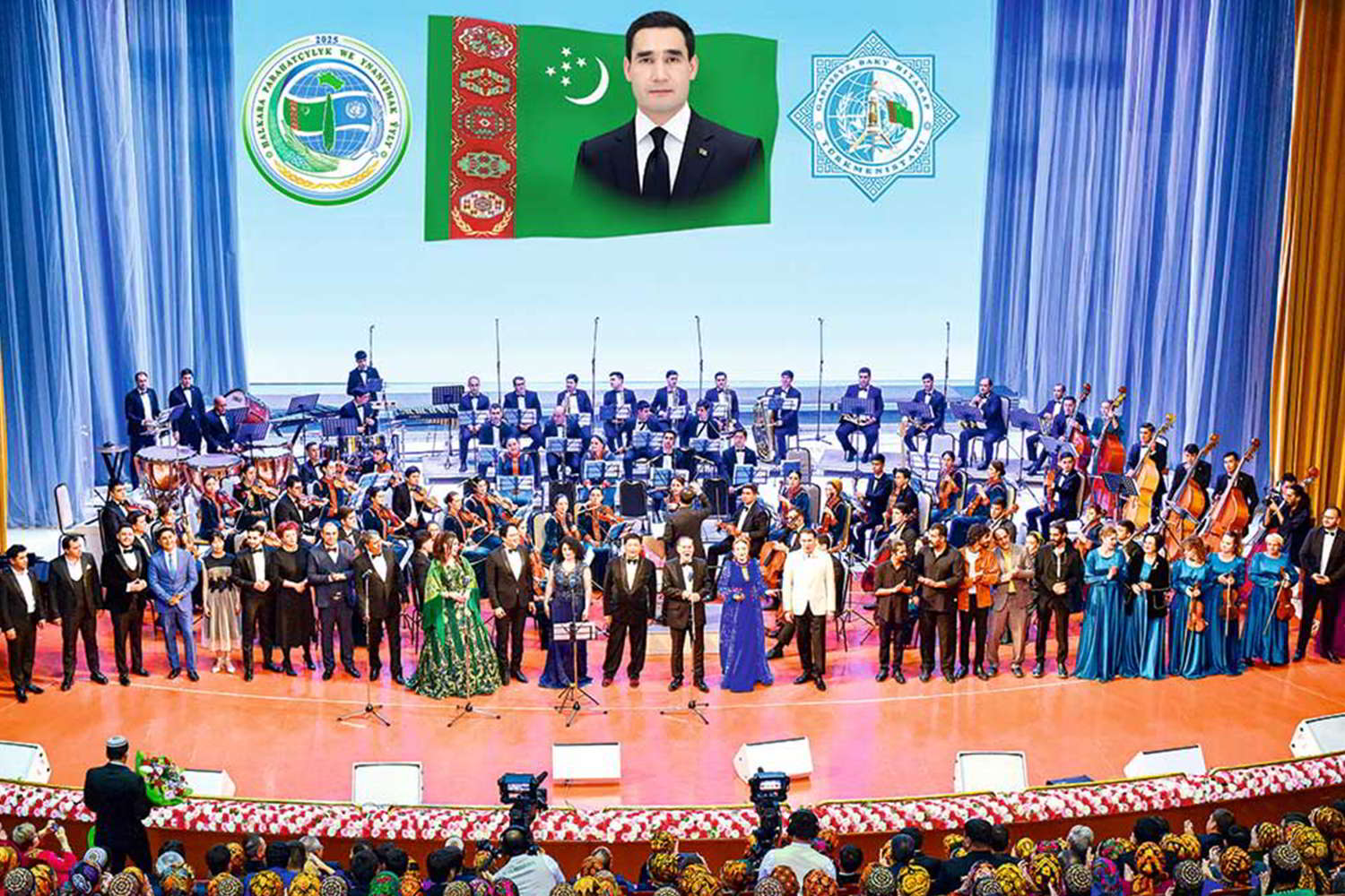 «Parahatçylyk sazy» atly halkara festiwal badalga aldy