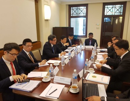 Singapur Respublikasynda türkmen-singapur syýasy geňeşmeleri geçirildi