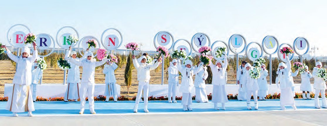 Täze «Erkin» seýilgähi Aşgabadyň ýaşyl lybasyna görk goşdy