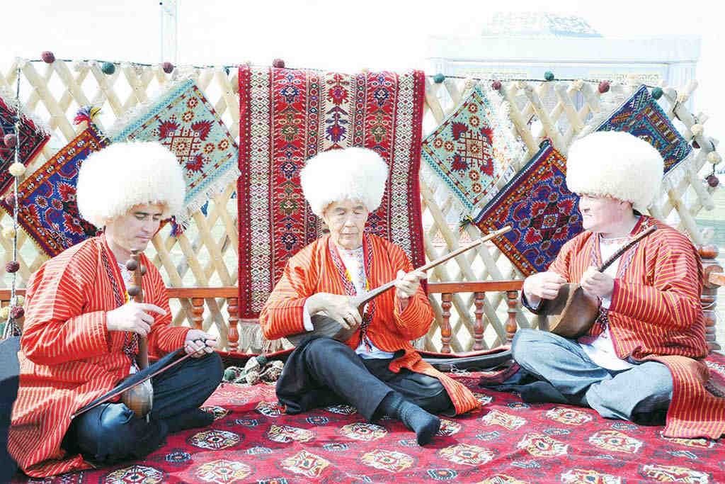 Türkmeniň milli dutarçylyk senedi ÝUNESKO giriziler