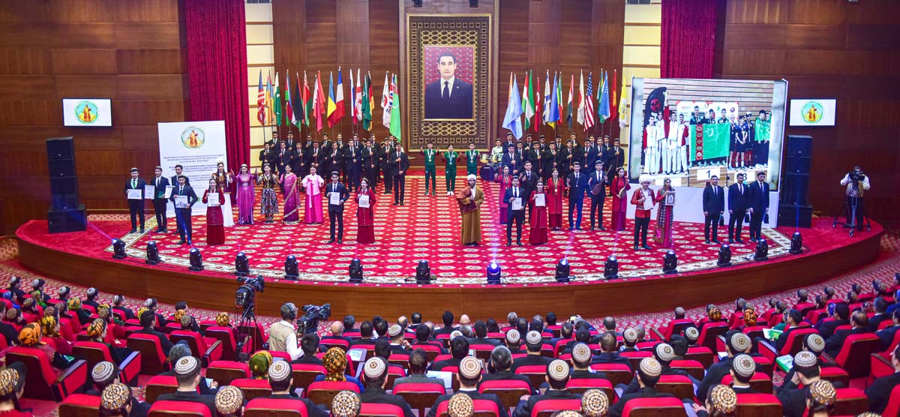 Türkmenistanyň diplomatik işgärleriniň gününe bagyşlandy