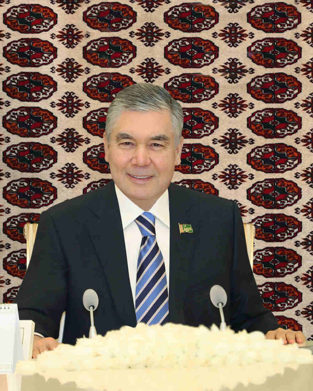 Türkmenistanyň Milli Geňeşiniň Halk Maslahatynyň Başlygy “Awaza” milli syýahatçylyk zolagynda iş maslahatyny geçirdi