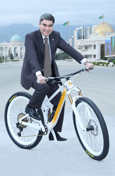 Türkmenistanyň Ministrler Kabinetiniň giňişleýin mejlisi