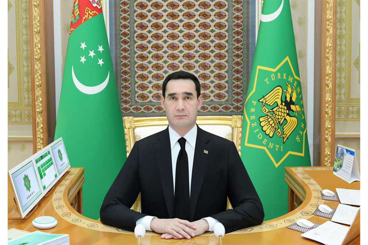 Türkmenistanyň Ministrler Kabinetiniň mejlisi