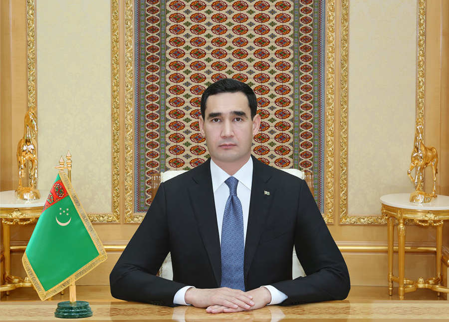 Türkmenistanyň Prezidenti Azerbaýjanyň ykdysadyýet ministrini kabul etdi