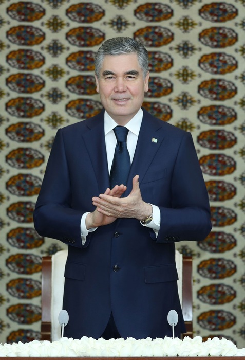 Türkmenistanyň Prezidenti Konstitusion toparyň nobatdaky mejlisini geçirdi