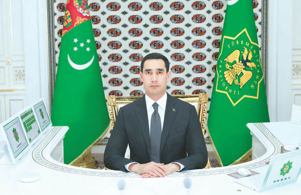 Türkmenistanyň Prezidenti sanly ulgam arkaly iş maslahatyny geçirdi