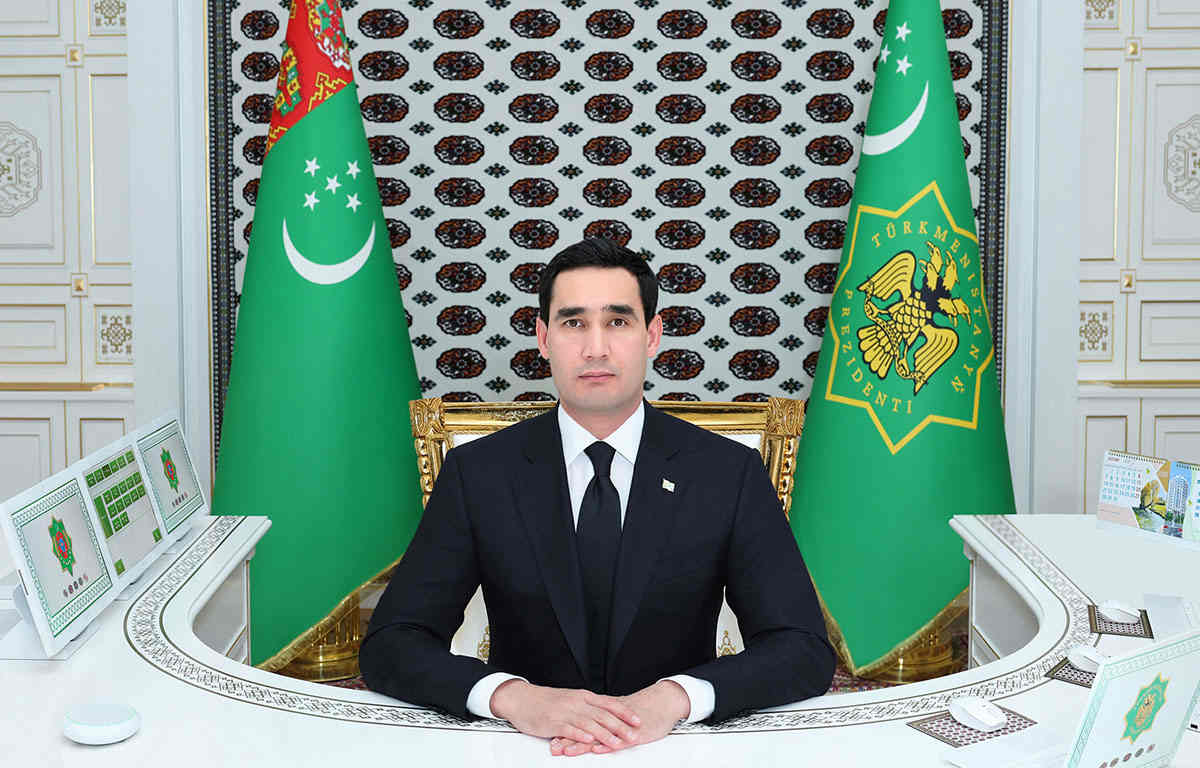 Türkmenistanyň Prezidenti sanly ulgam arkaly iş maslahatyny geçirdi