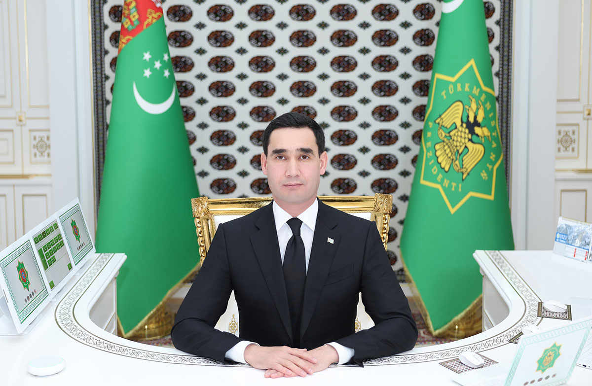 Türkmenistanyň Prezidenti sanly ulgam arkaly iş maslahatyny geçirdi