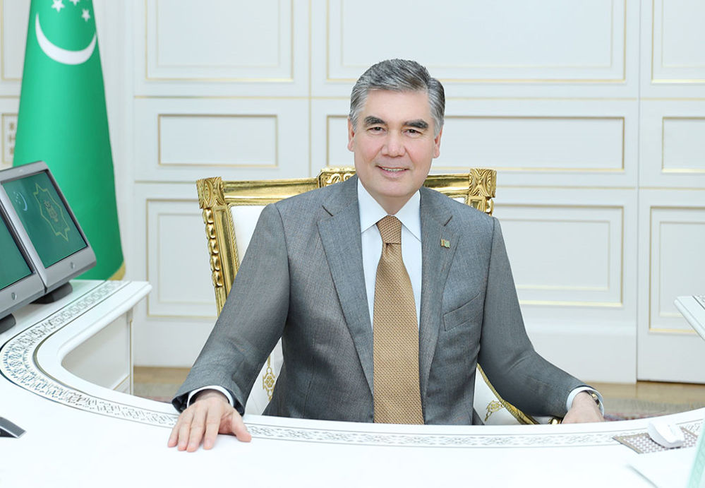 Türkmenistanyň Prezidenti sanly wideoaragatnaşyk arkaly iş maslahatyny geçirdi