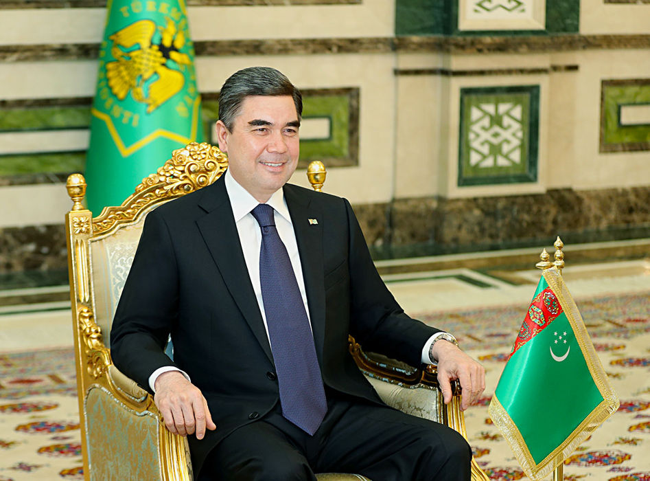 Türkmenistanyň Prezidenti sebitleri ösdürmek meseleleri boýunça maslahat geçirdi