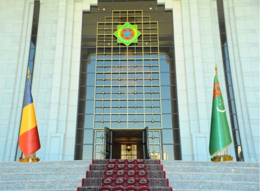 Türkmenistanyň we Rumyniýanyň parlamentariýleriniň duşuşygy geçirildi