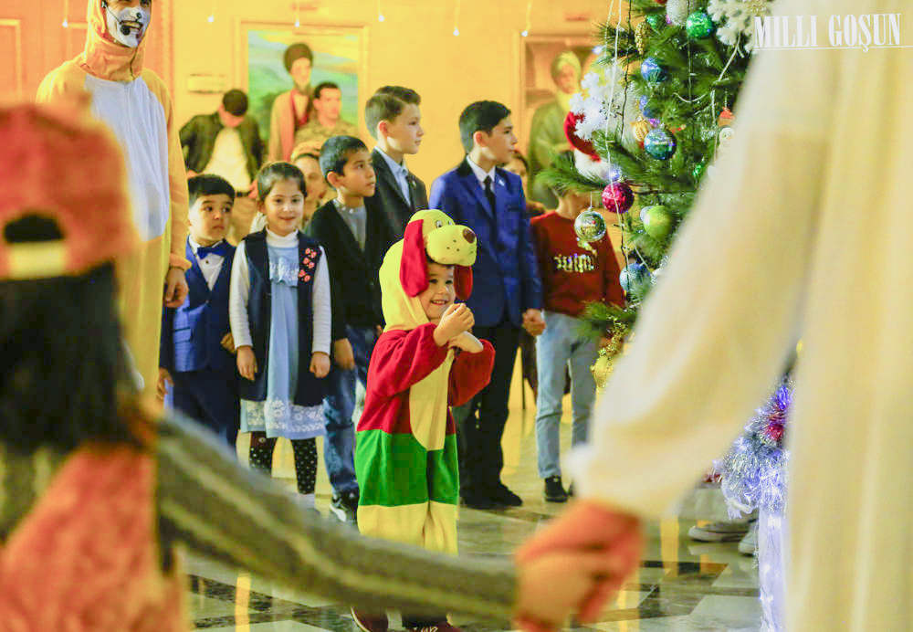 Watan goragçylaryň maşgalalary üçin Täze ýyl dabaralary