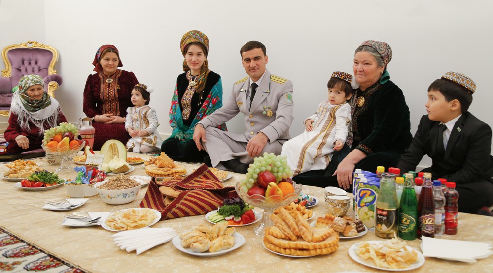 Watan toýy täze jaýda