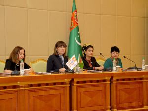 Aşgabatda Ilat gaznasynyň Ählumumy hasabatynyň tanyşdyrylyşy geçirildi