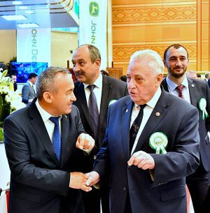 Aşgabatda pudaklaýyn sergi we halkara ylmy maslahat geçirildi