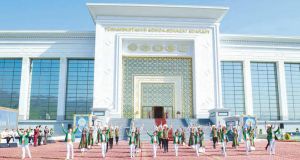 Aşgabatda Senagatçylar we telekeçiler birleşmesiniň sergisi hem-de maslahaty geçirilýär