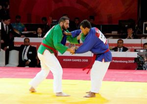 Azia­da­da ku­raş bo­ýun­ça bäs­le­şik­le­re ba­dal­ga be­ril­di