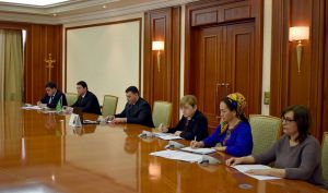 Aziýa we Ýuwaş Umman sebitinde Durnukly ösüş maksatnamasyny durmuşa geçirmek: milli tejribeler we goşulyşma