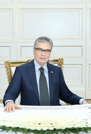 «Bagtyýarlyk döwrüniň teatr sungaty» atly III halkara festiwala gatnaşyjylara