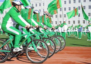 Bütindünýä welosiped güni