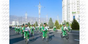 Bütindünýä welosiped güni: sagdyn durmuş we amatly ulag ýörelgesi