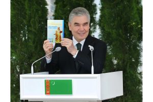 Dost-doganlyk gatnaşyklarynyň dabaralanmasy