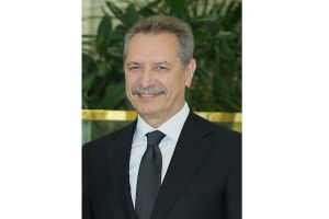 Gahryman Arkadagymyz “Çalyk Holding” kompaniýalar toparynyň dolandyryjylar geňeşiniň başlygy bilen duşuşdy