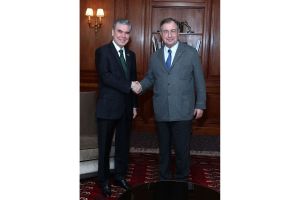 Gahryman Arkadagymyz Marten Buig bilen duşuşdy