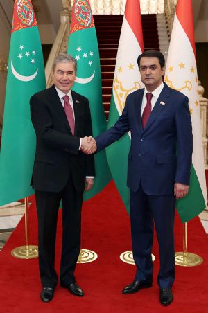 Gahryman Arkadagymyz Rustam Emomali bilen duşuşdy