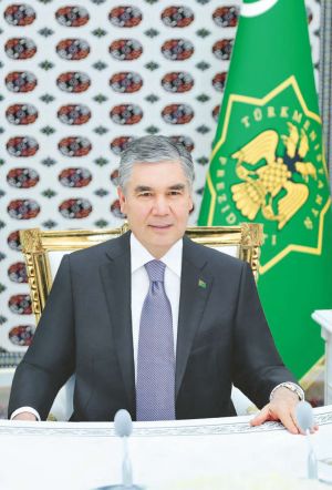 Garaşsyz, hemişelik Bitarap Türkmenistanyň merdana suw hojalyk işgärlerine we ähli oba zähmetkeşlerine