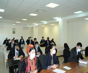 Jemgyýetde iň gymmatly hazyna – adamdyr!