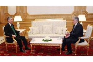 Milli Liderimiziň Miroslaw Ýença bilen duşuşygy