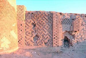 Türkmen arheologlary ýazky möwsümleýin işleriň jemini jemlediler