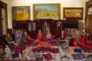 Türkmen halylary – halkymyzyň ajaýyp milli sungaty