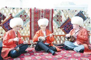 Türkmeniň milli dutarçylyk senedi ÝUNESKO giriziler