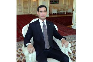 Türkmenistanda Türkmen bedewiniň milli baýramy bellenildi