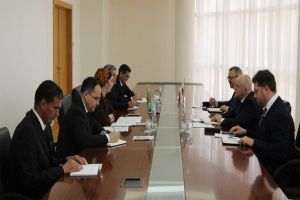 Türkmenistanyň DIM-inde Polşanyň wekiliýeti bilen duşuşyk geçirildi