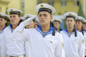 Türkmenistanyň Goranmak ministrliginiň Harby-deňiz institutynyň  orta hünär bilimine okuwa kabul edýäris!