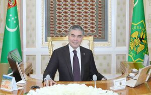 Türkmenistanyň Prezidenti Harby akademiýanyň hem-de harby we hukuk goraýjy edaralaryň ýokary okuw mekdepleriniň uçurymlaryna Gutlag hatyny iberdi