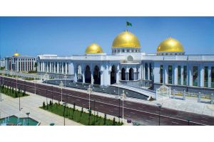 Türkmenistanyň Prezidenti harby gullukdan boşatmak we harby gulluga çagyrmak barada Permana gol çekdi