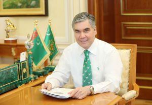 Türkmenistanyň Prezidenti milli ykdysadyýeti ösdürmek boýunça iş maslahatyny geçirdi